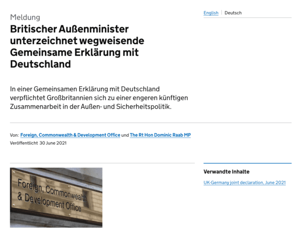 A German-language page with an image of the the sign of the Foreign, Commonwealth and Development Office.